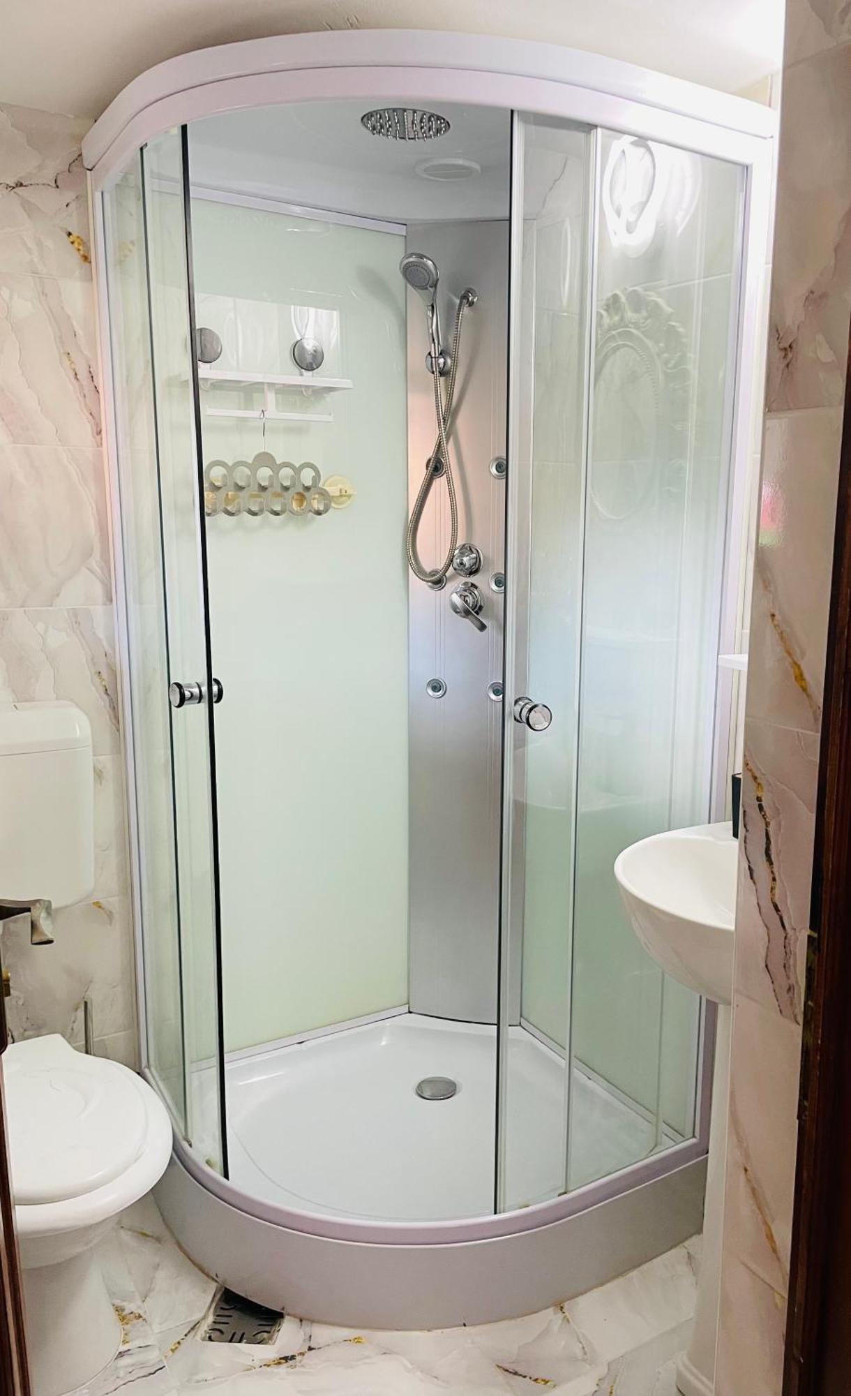Casamaria Hotel Slanic Moldova Luaran gambar