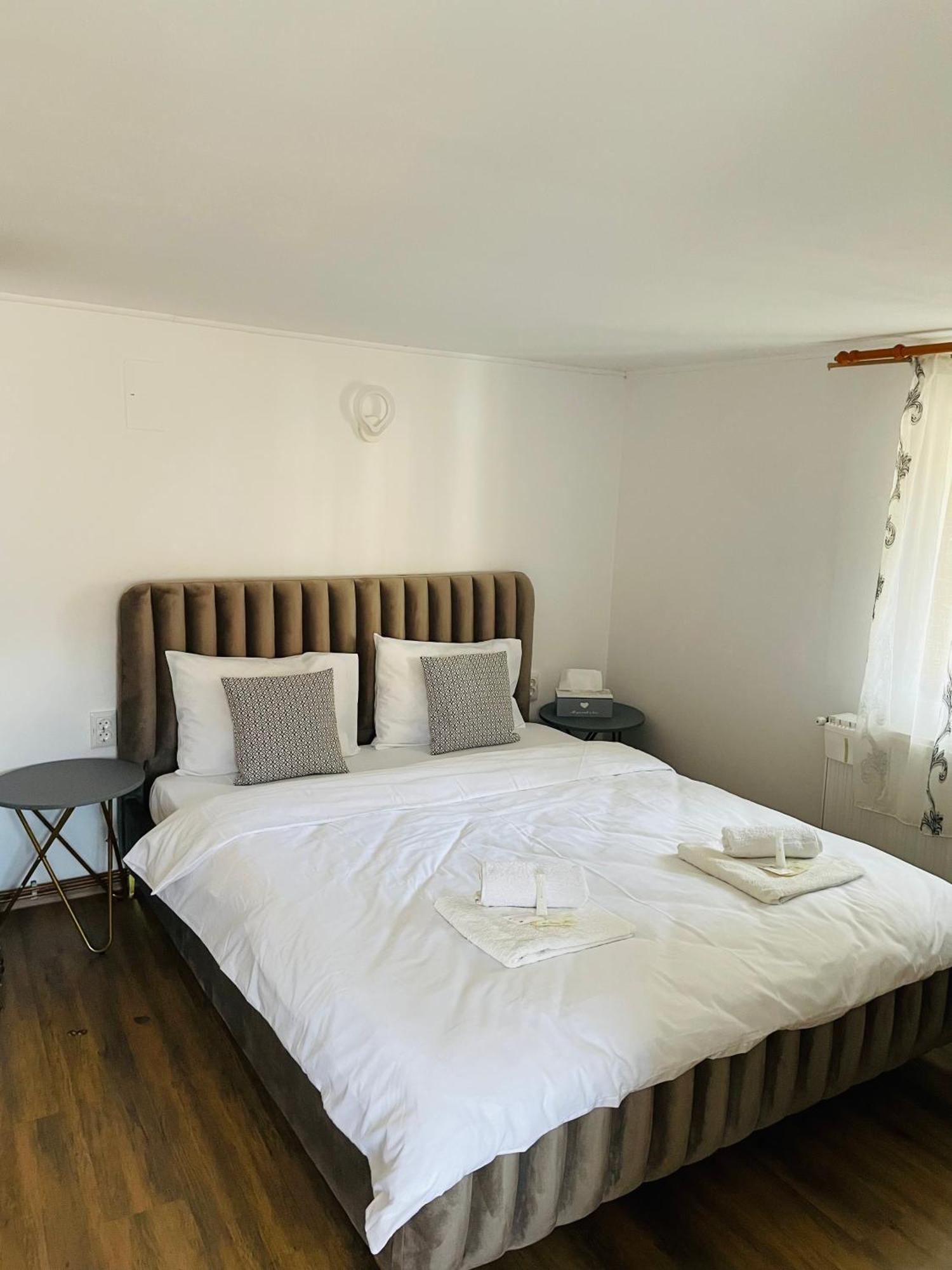 Casamaria Hotel Slanic Moldova Luaran gambar